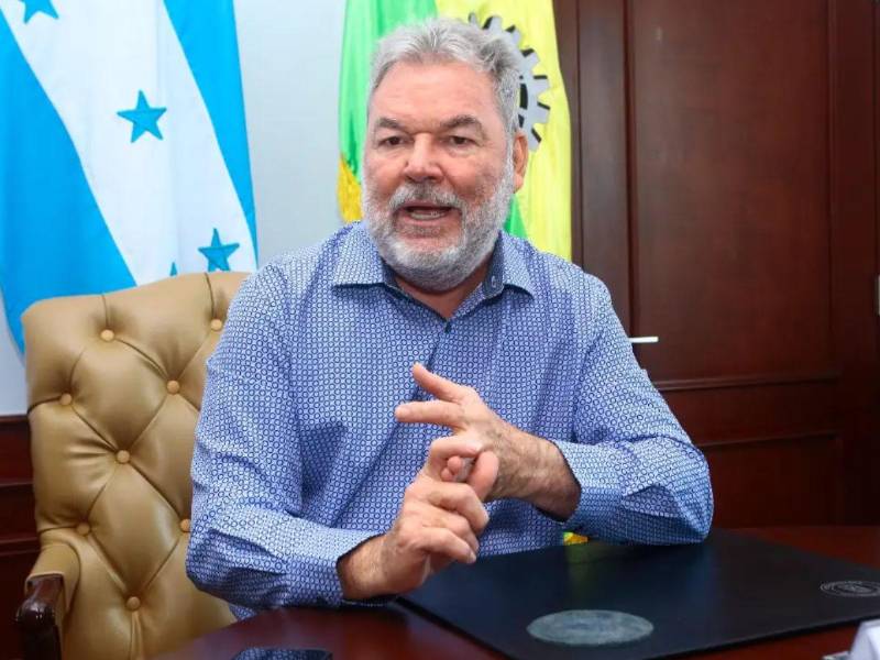 Roberto Contreras, alcalde de San Pedro Sula y presidente del Consejo Central Ejecutivo del Partido Liberal de Honduras (CCEPL.
