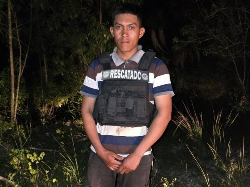 Un albañil de 27 años fue localizado sano y salvo en una zona montañosa de Marcala, La Paz, luego de que presuntamente simulara su propio secuestro y exigiera el pago de un millón de lempiras para supuestamente recuperar su libertad, informó la Unidad Nacional Antisecuestros (UNAS-DPI).