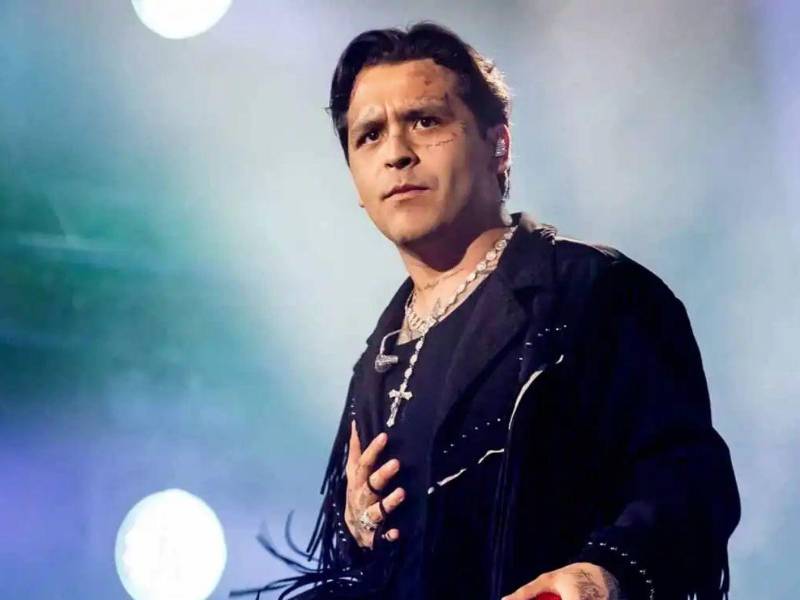 El cantante Christian Nodal.