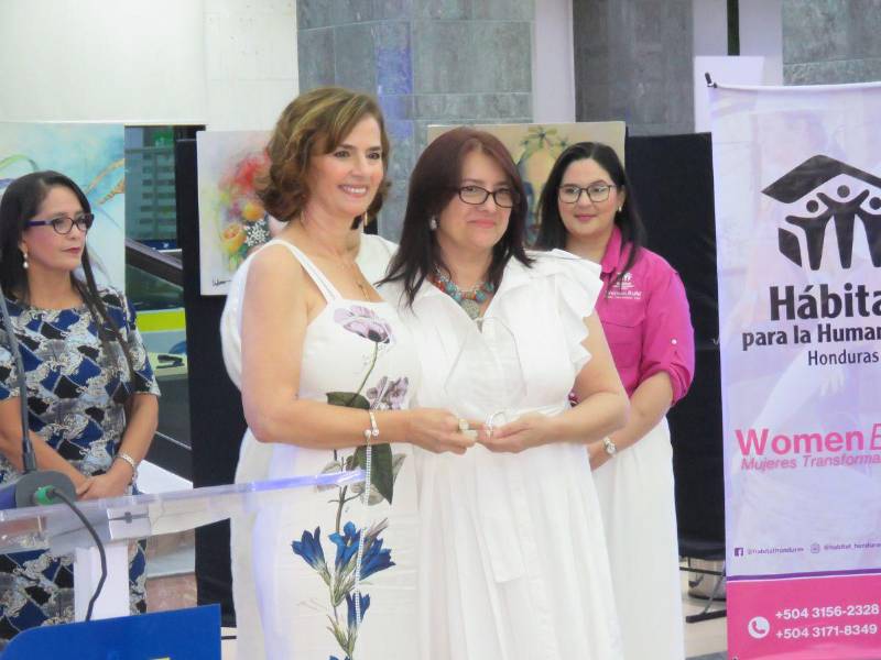 Banpaís inaugura expoventa “El Arte y la Paz en Honduras” con obras de artistas hondureñas