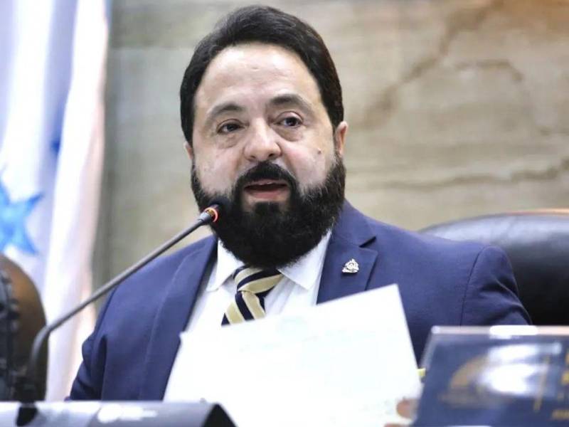 El expresidente del Congreso Nacional, Luis Rolando Redondo Guifarro.