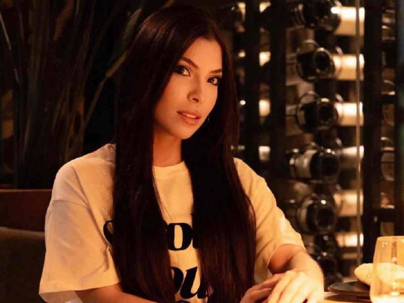 No es para todos un secreto que la relación entre la presentadora hondureña Laura Meza y el exjugador de Motagua, Rodrigo Auzmendi llegó a su fin. Tras su ruptura los ojos se han puesto en la hermosa conductora.