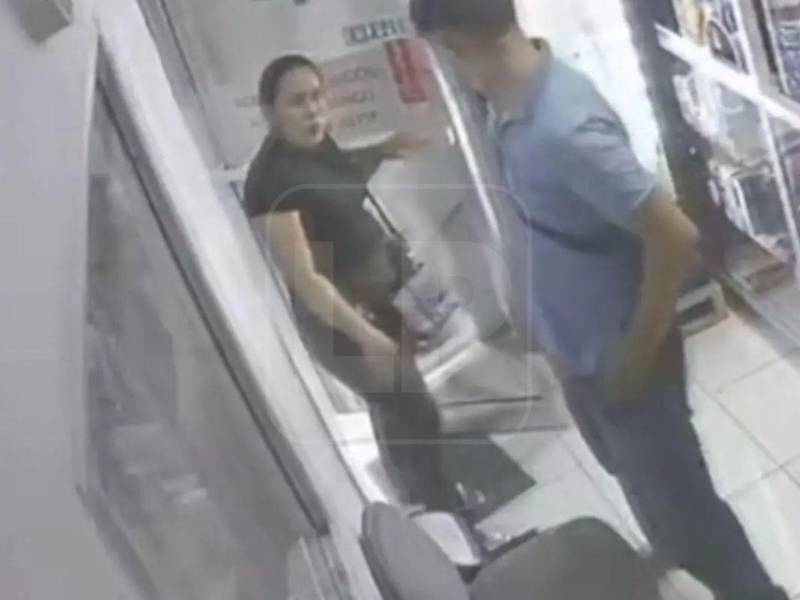 La enfermera Elvia Mercedes Gómez López, encontrada muerta el pasado 3 de junio en su vivienda de la colonia Santa Fe, había denunciado meses antes a su pareja sentimental por violencia doméstica y pidió protección judicial ante el temor de que las agresiones en su contra continuaran escalando.