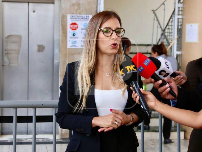 Congreso sigue juicio político contra magistrado Mario Morazán, aseguró la diputada Tania Pinto.