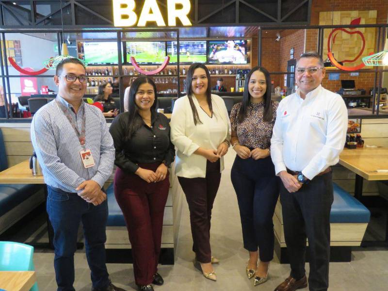 Applebee’s e IHOP llegan a Town Center, con el respaldo estratégico de Banco Atlántida