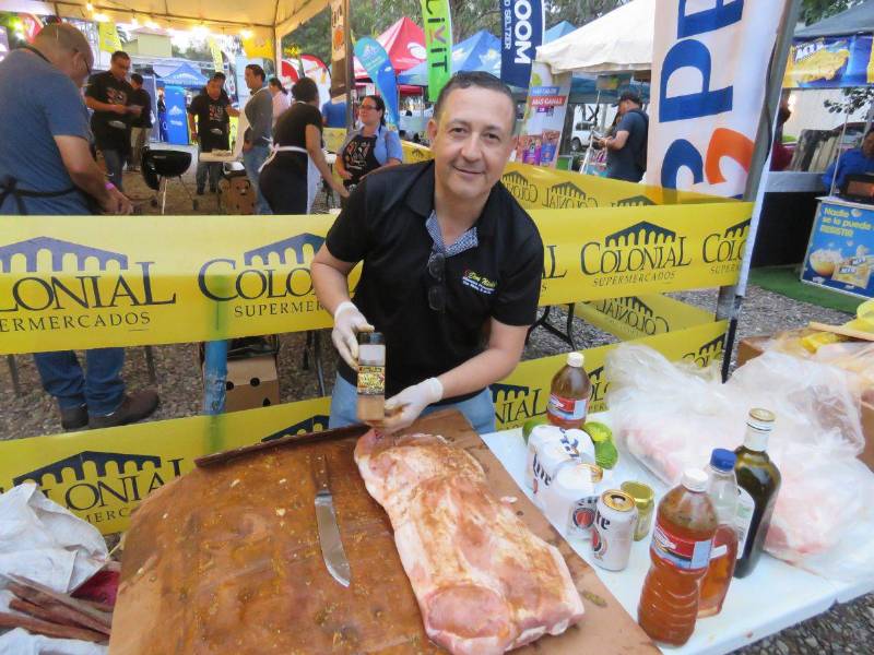 Supermercados Colonial celebró con éxito la décima edición del “Master Grilling”