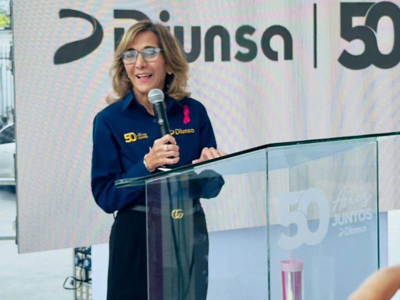 Listones de Amor lanza su campaña rosa contra el cáncer de mama