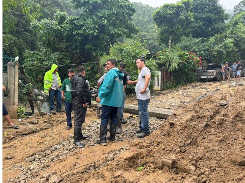 Los equipos de atención de desastres atendieron problemas en La Primavera, la Honduras y las zonas bajas.