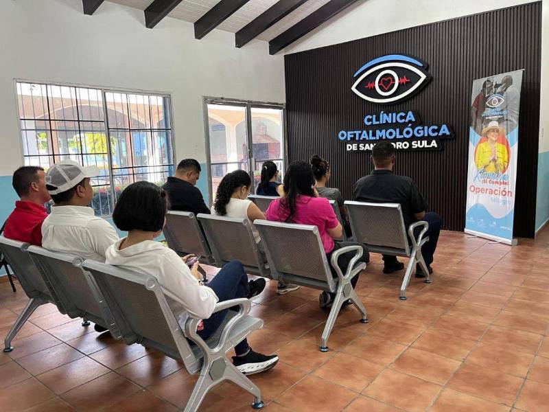 Inauguración oficial de la clínica oftalmológica en las instalaciones de Injupemp en SPS.