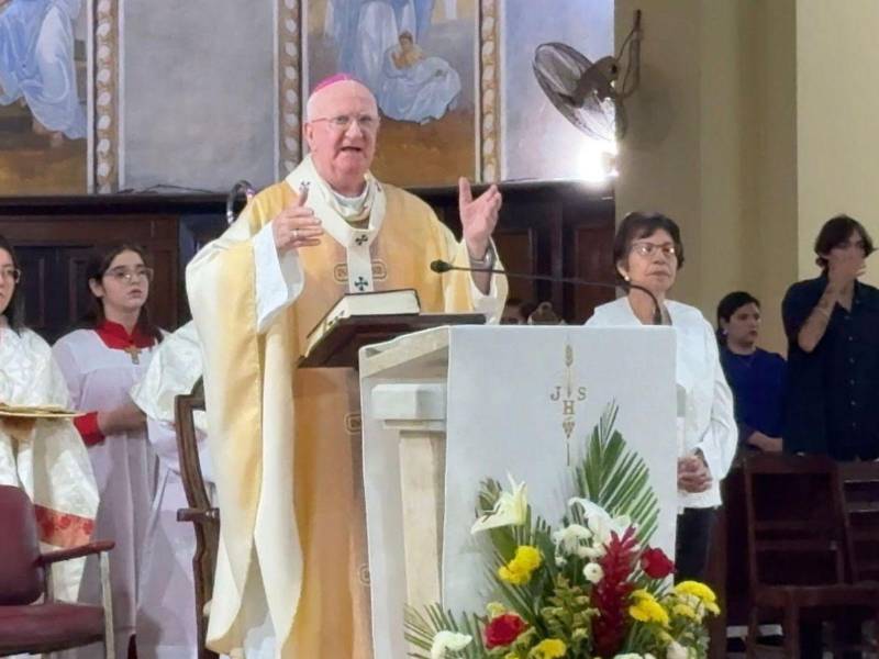 Monseñor Miguel Lenihan, arzobispo de San Pedro Sula, durante la misa de fin de año e inicio del 2026.