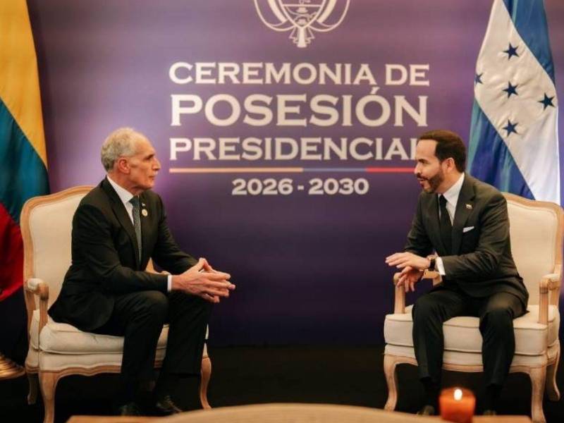 El presidente de la República, Nasry Asfura, sostuvo un encuentro bilateral con el presidente de Colombia Abelardo de la Espriella.