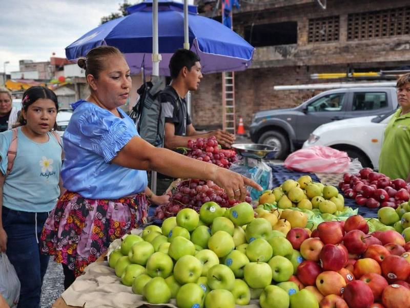 Doña Silvia agradece a Dios porque no hubo pérdidas humanas. Lo material se recupera aunque cueste, dice.