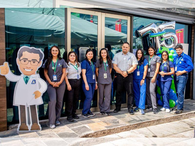 Colaboradores de la oficina principal en Tegucigalpa fueron parte de las festividades.