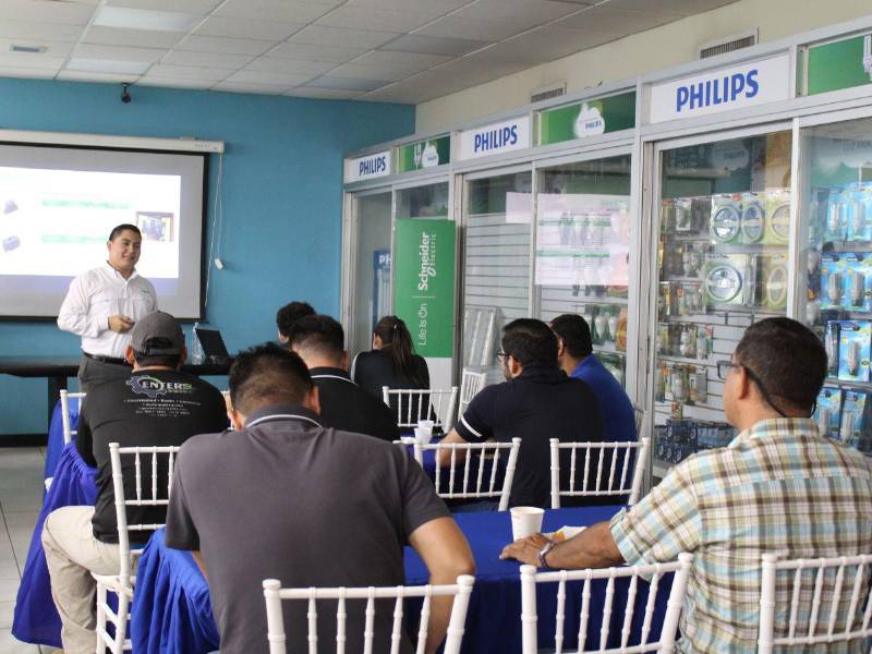 Distribuidora Industrial celebra su 54 aniversario contribuyendo al crecimiento de San Pedro Sula