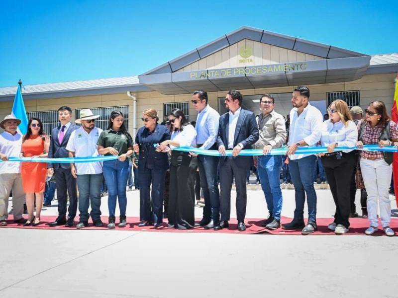 La apuesta por un Honduras donde el conocimiento transforma la tierra en oportunidades y donde los jóvenes son protagonistas del presente.