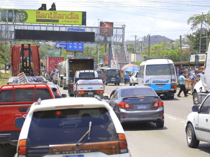 El parque vehicular de Honduras está conformado por 3.9 millones de vehículos, de los cuales alrededor de dos millones son motocicletas.