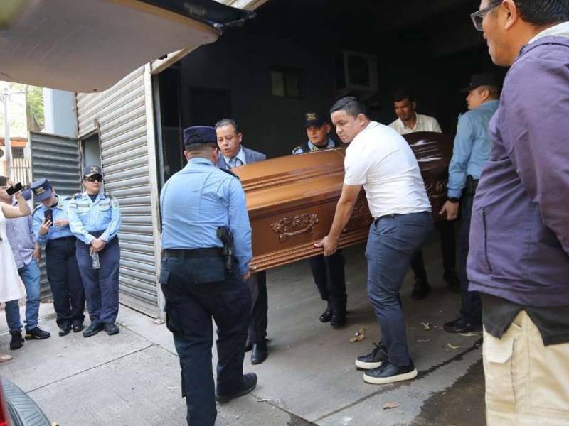 El homicidio del oficial ocurrido en Catacamas sigue sin detenidos, según informó la Policía Nacional, que mantiene las investigaciones en curso para dar con los responsables.