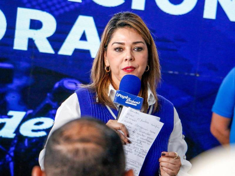 La designada presidencial electa María Antonieta Mejía.