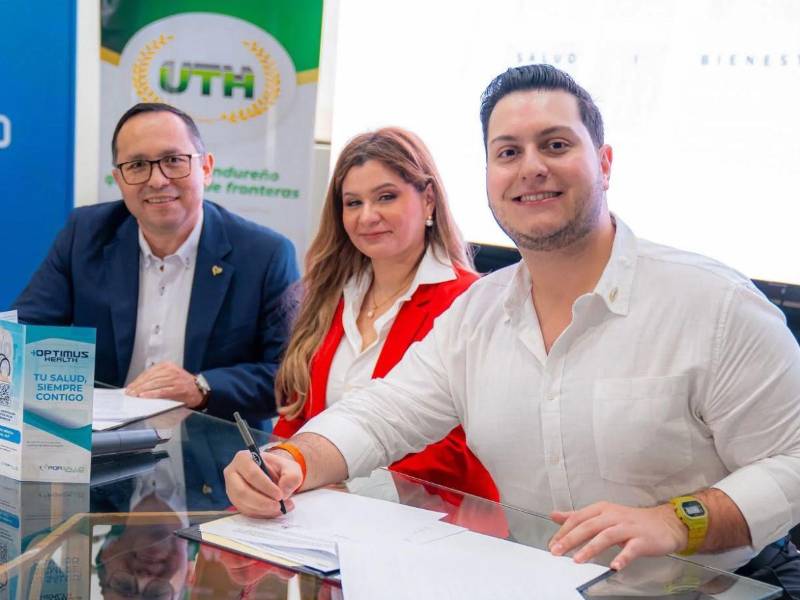 La firma del convenio establece nuevas oportunidades de colaboración entre Optimus Health, PORSALUD y las instituciones vinculadas a Corporativo Inversa.