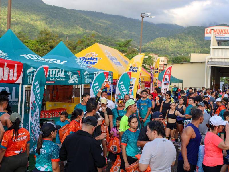 La Mundial llevó a cabo un emocionante bootcamp, marcando el inicio de su mes de aniversario