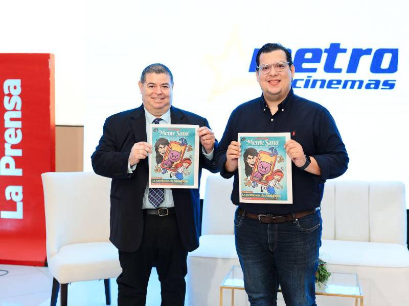 Nelson García, jefe de Redacción de Diario LA PRENSA y Luis Barahona, caricaturista que ha ilustrado las historietas de Mente Sana.