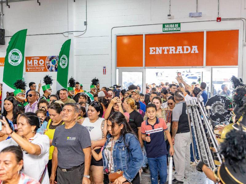 ¡La Mundial inaugura su tienda #18 en Siguatepeque por todo lo alto!