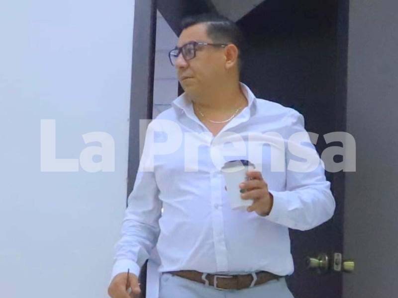 Jesús Humberto Mancía tras finalizar ayer el primer día de juicio oral y público.