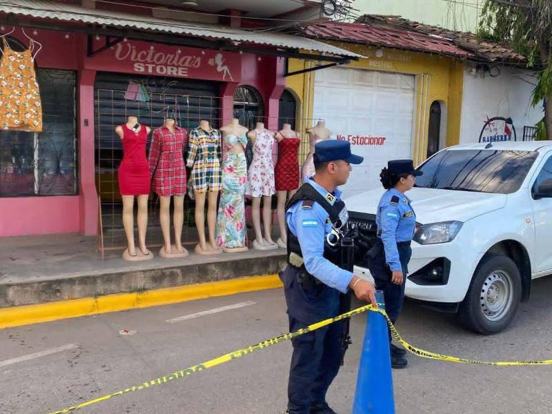 Negocio donde mataron a María Medina.