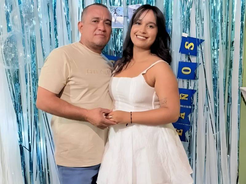 El dolor marcó la escena en la colonia Villa Nueva de Tegucigalpa, donde una estudiante de Periodismo de la Universidad Nacional Autónoma de Honduras (Unah) llegó con la esperanza de encontrar con vida a su padre, sin imaginar que también enfrentaría la lamentable tragedia.