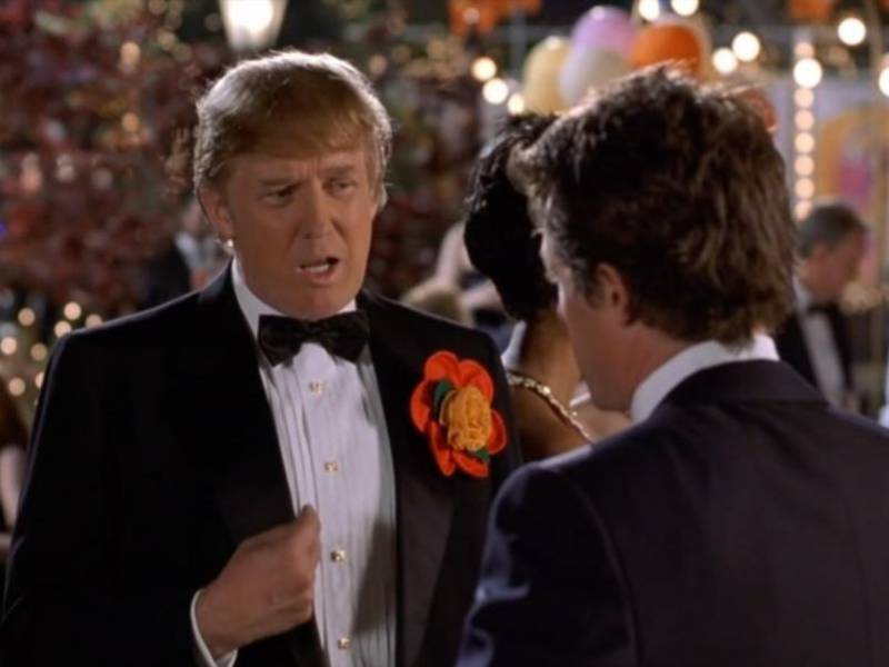 Donald Trump aparece en una escena de 'Amor con preaviso'.