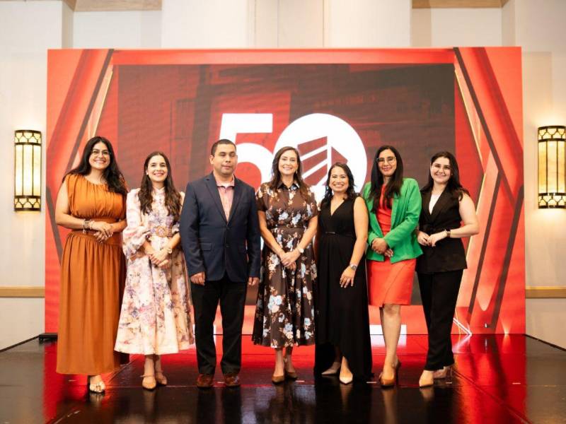 BAC y UNITEC impulsan el liderazgo femenino con la 7ma edición de Mentorías Mujeres BAC