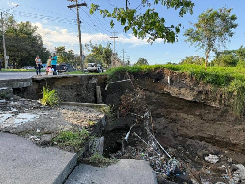 Piden a las autoridades municipales actuar y por lo menos señalizar mientras realizan los trabajos correspondientes.