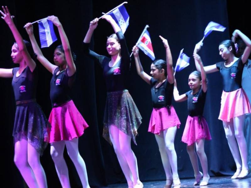 Game On!: Al Ritmo del Deporte conquista el escenario sampedrano