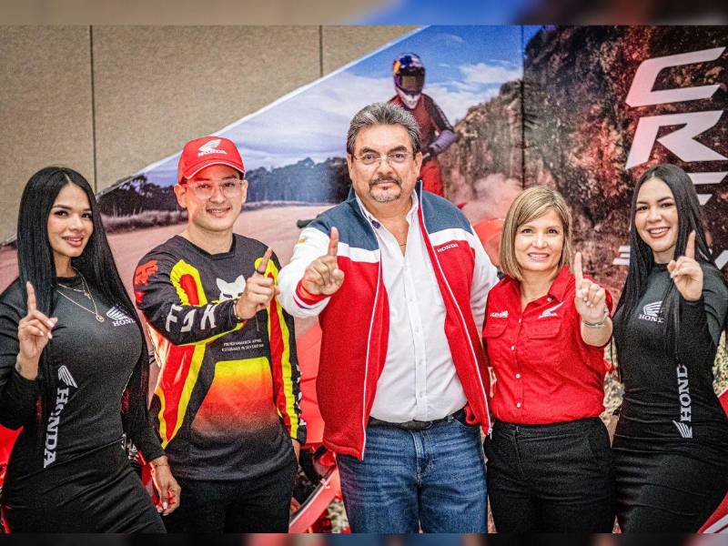 Durante el lanzamiento se presentó la Honda CRF300 Rally un modelo ideal para quienes disfrutan de la aventura y buscan rendimiento todoterreno.