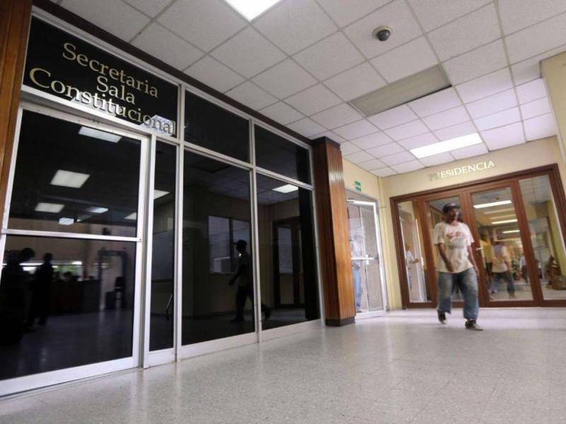 Recurso contra estado de excepción sigue sin resolverse en la Sala de lo Constitucional.