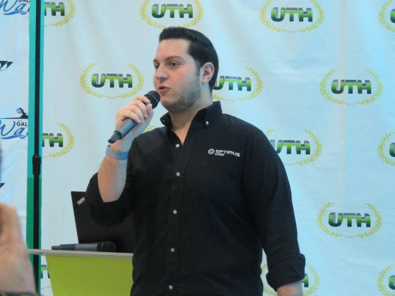 Julio Valladares, gerente de operaciones de Optimus Card.