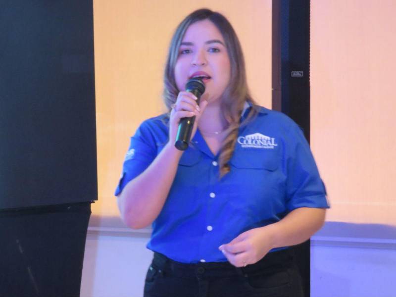 Keren Martínez, miembro del equipo de comunicaciones de Supermercados Colonial.