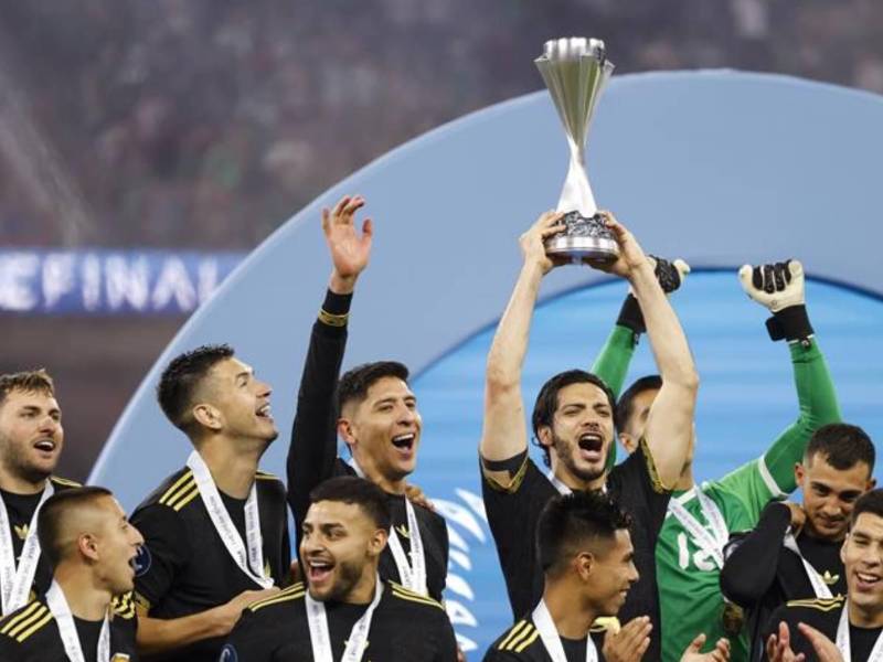 Raúl Jiménez fue la figura de México en la Nations League .