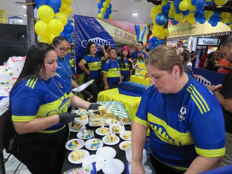 Supermercados Colonial celebra por todo lo alto en el marco de su 25 aniversario