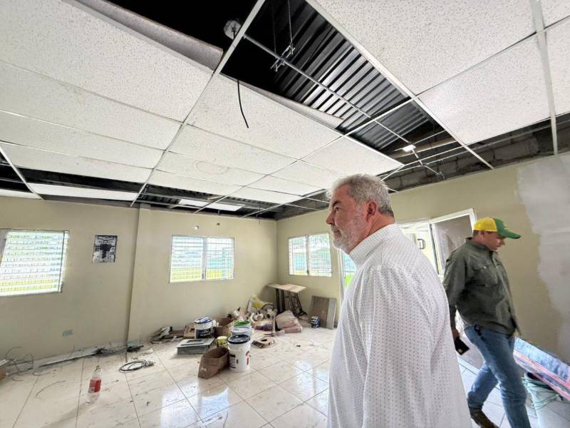 El alcalde Roberto Contreras supervisó los avances de la obra que estará lista en una semana y funcionará con donaciones de empresa privada, siendo manejadas por Ecosocial.