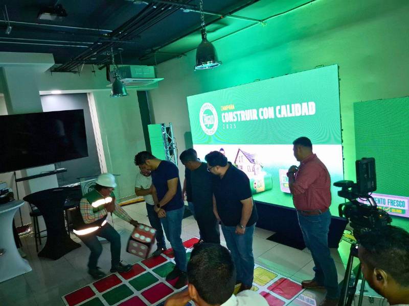 Durante el lanzamiento de la campaña, se realizaron actividades con premios para los invitados.