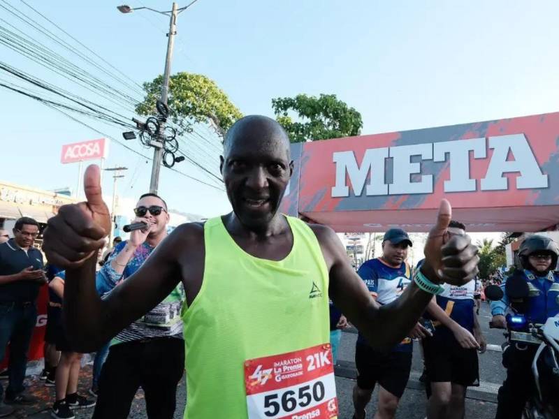 Julius Kibet, corredor keniano, está en el top 10 de los tiempos más rápidos en Maratón La Prensa-Gatorade.