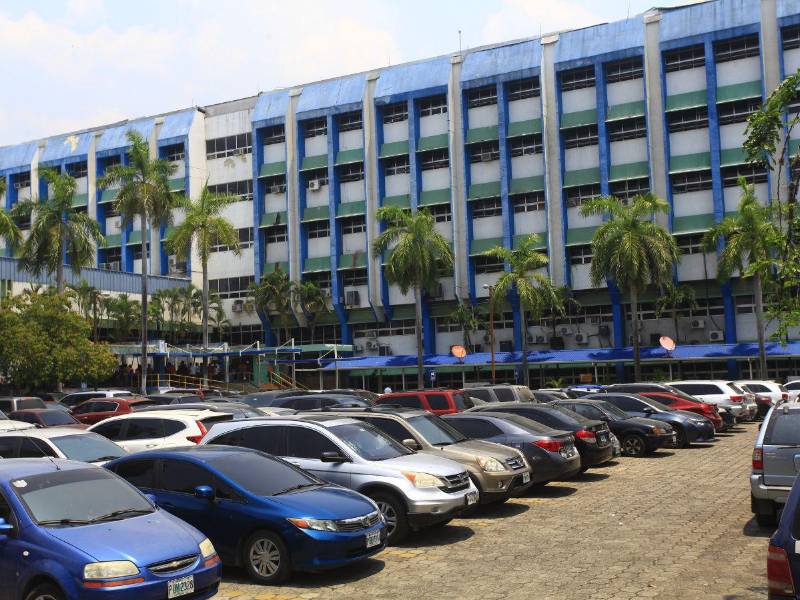 Fachada del hospital Mario Catarino Rivas.