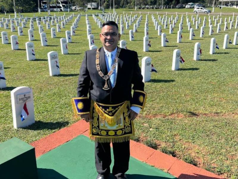 Cristhian Armando Campbell es Gran Maestro de la Gran Logía de Honduras. En otras palabras, es el principal líder y oficial presidente de una jurisdicción masónica. Es un cargo honorífico y administrativo, elegido para supervisar las logias y la Gran Logia dentro de su jurisdicción.