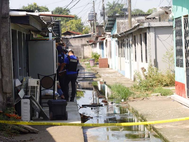 Vianka Ninoska García fue ultimada de un balazo en la cabeza en su casa de habitación ubicada en la colonia Planeta de La Lima el jueves 16 de julio de 2026.