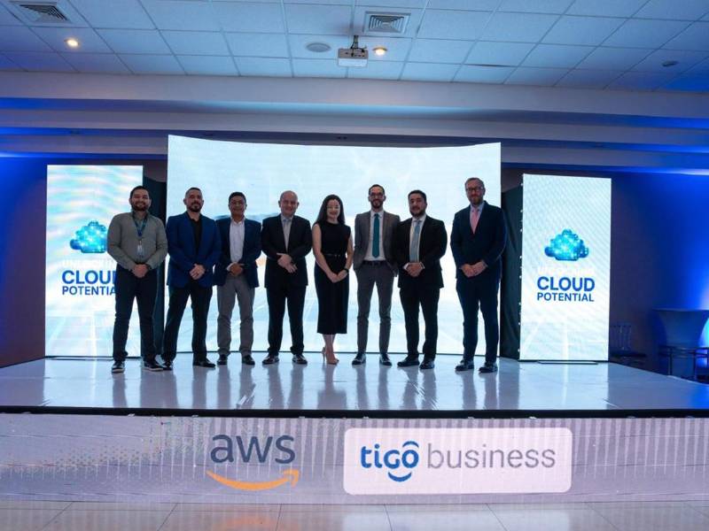 Representantes expertos de Tigo Business y AWS garantizan seguridad a las empresas al momento de implementar sus soluciones tecnológicas.