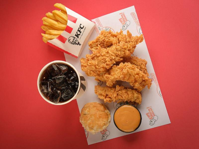 KFC presenta tres nuevos combos de Strips y nuevas salsas para disfrutarlos