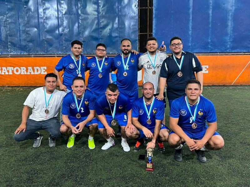 La sorpresa del torneo la dio el representativo de Tegucigalpa quienes se quedaron con el tercer lugar de la competencia.