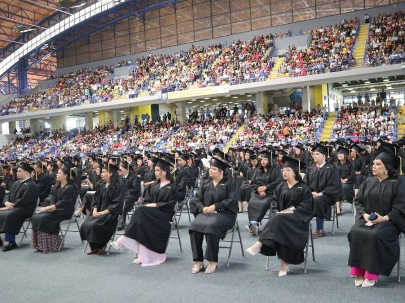 La plataforma reúne en un solo portal los trámites de práctica profesional, examen del Himno Nacional y solicitud de graduación para los estudiantes que egresan de la Unah.