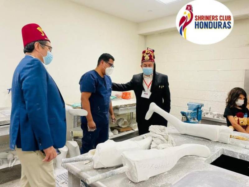 El Club Shriner se proyecta atendiendo niños, especialmente a través de Shriners Hospitals for Children, que brinda atención pediátrica especializada a niños con afecciones ortopédicas, quemaduras y otras condiciones.